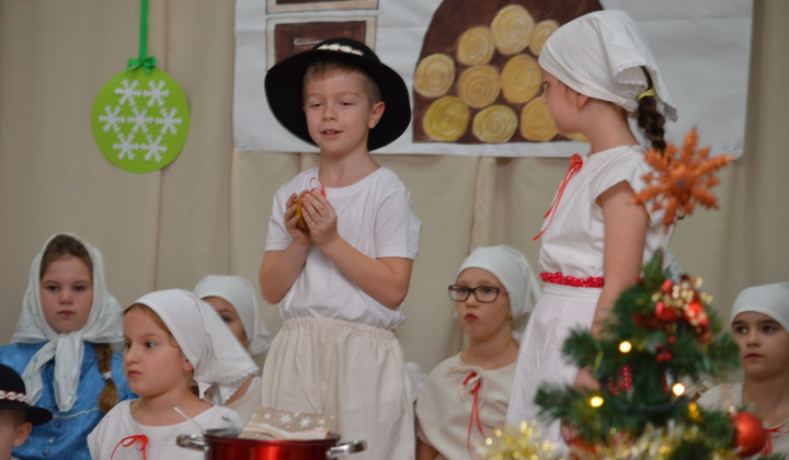 6. fotografia fotogalérie Vianočná dedinka 2019