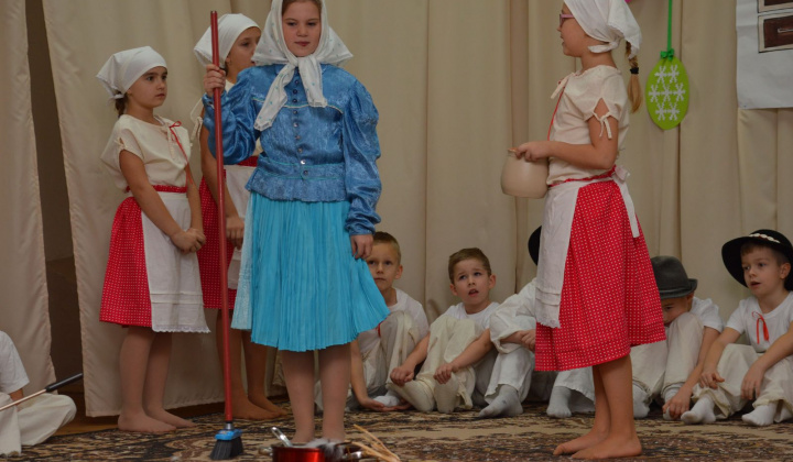 20. fotografia fotogalérie Vianočná dedinka 2019