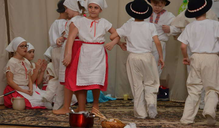 23. fotografia fotogalérie Vianočná dedinka 2019