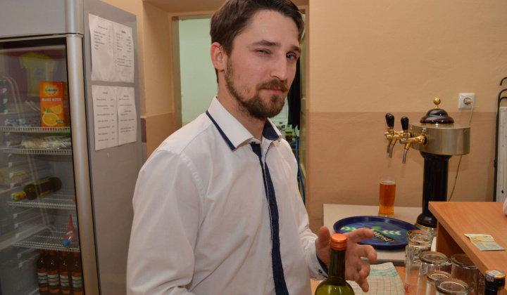 2. fotografia fotogalérie III. Obecný ples