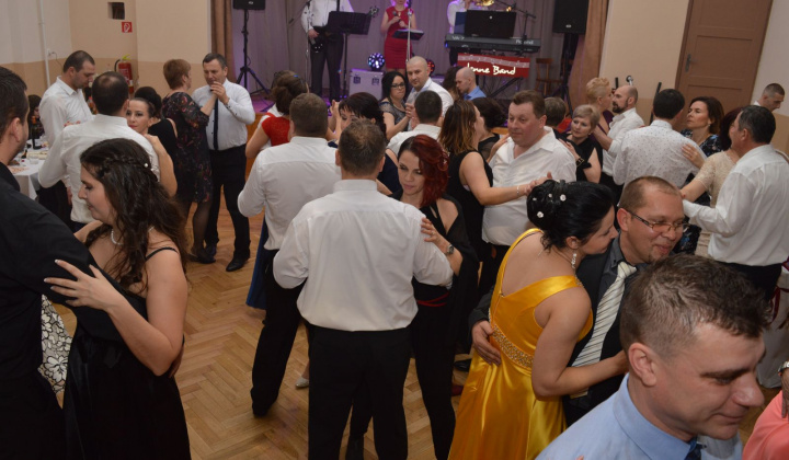 12. fotografia fotogalérie III. Obecný ples