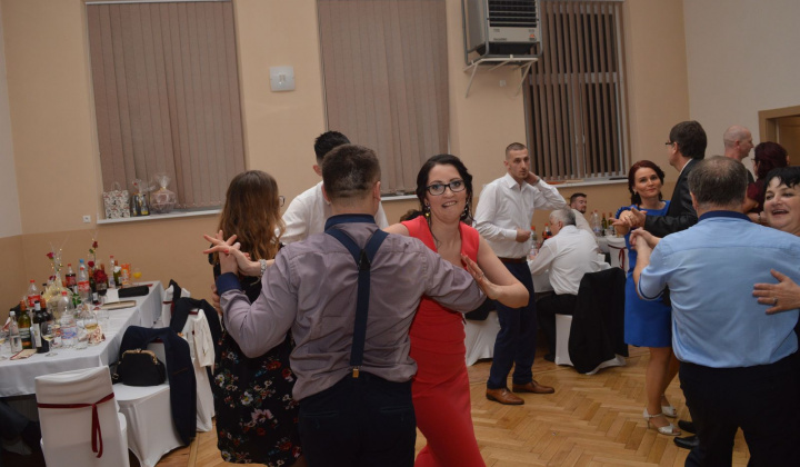 16. fotografia fotogalérie III. Obecný ples