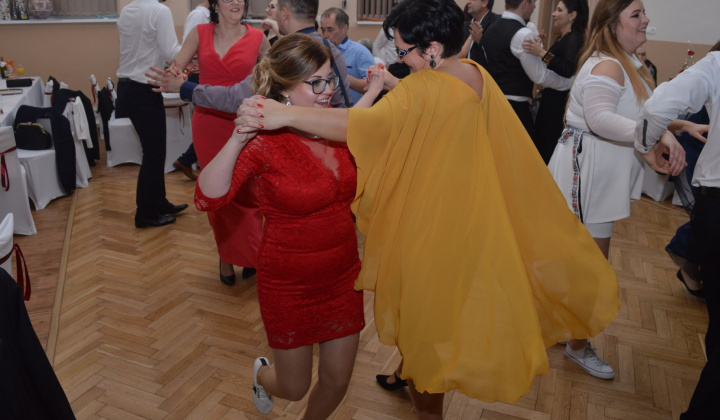 17. fotografia fotogalérie III. Obecný ples