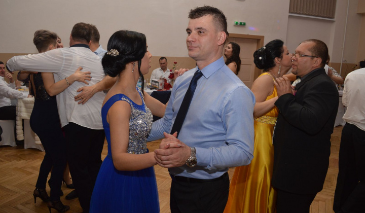 21. fotografia fotogalérie III. Obecný ples