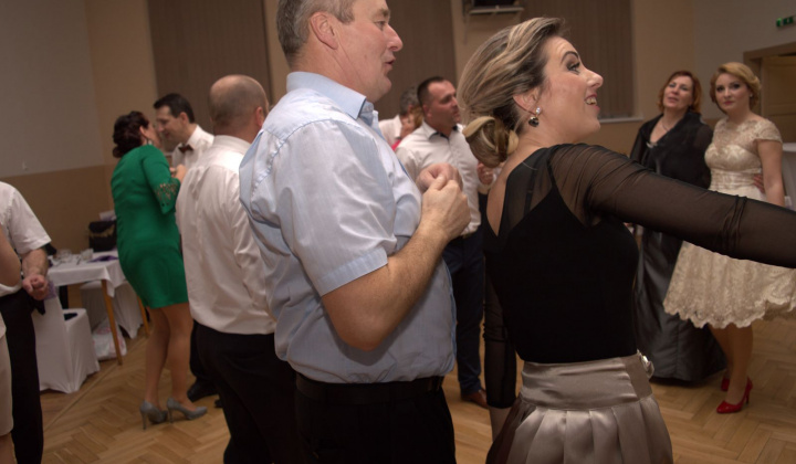 2. fotografia fotogalérie II. Obecný ples