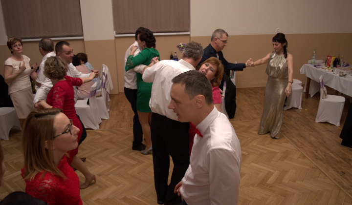 8. fotografia fotogalérie II. Obecný ples