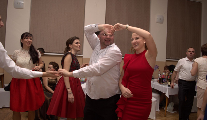 10. fotografia fotogalérie II. Obecný ples