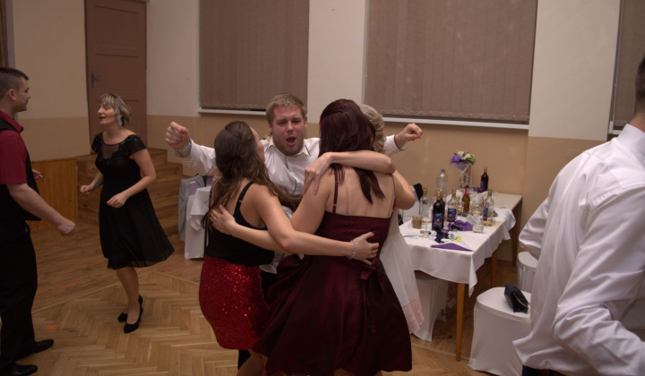 11. fotografia fotogalérie II. Obecný ples