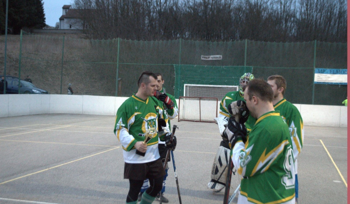 3. fotografia fotogalérie Finále – hokejbal