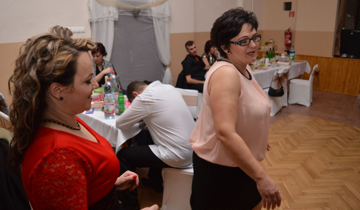 1. fotografia fotogalérie I. Obecný ples