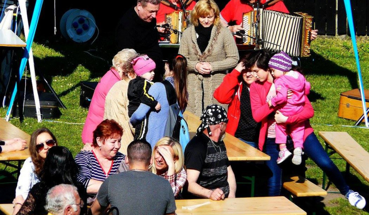 3. fotografia fotogalérie Stavanie mája