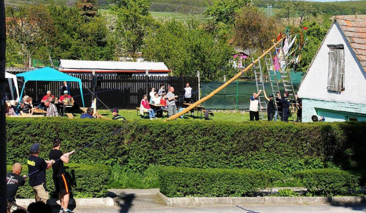 6. fotografia fotogalérie Stavanie mája