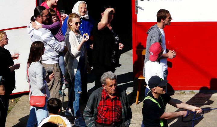 10. fotografia fotogalérie Stavanie mája